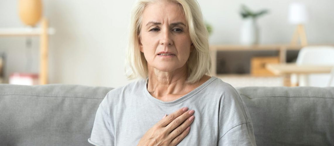 Douleur côté gauche : causes, faut-il craindre une crise cardiaque ?